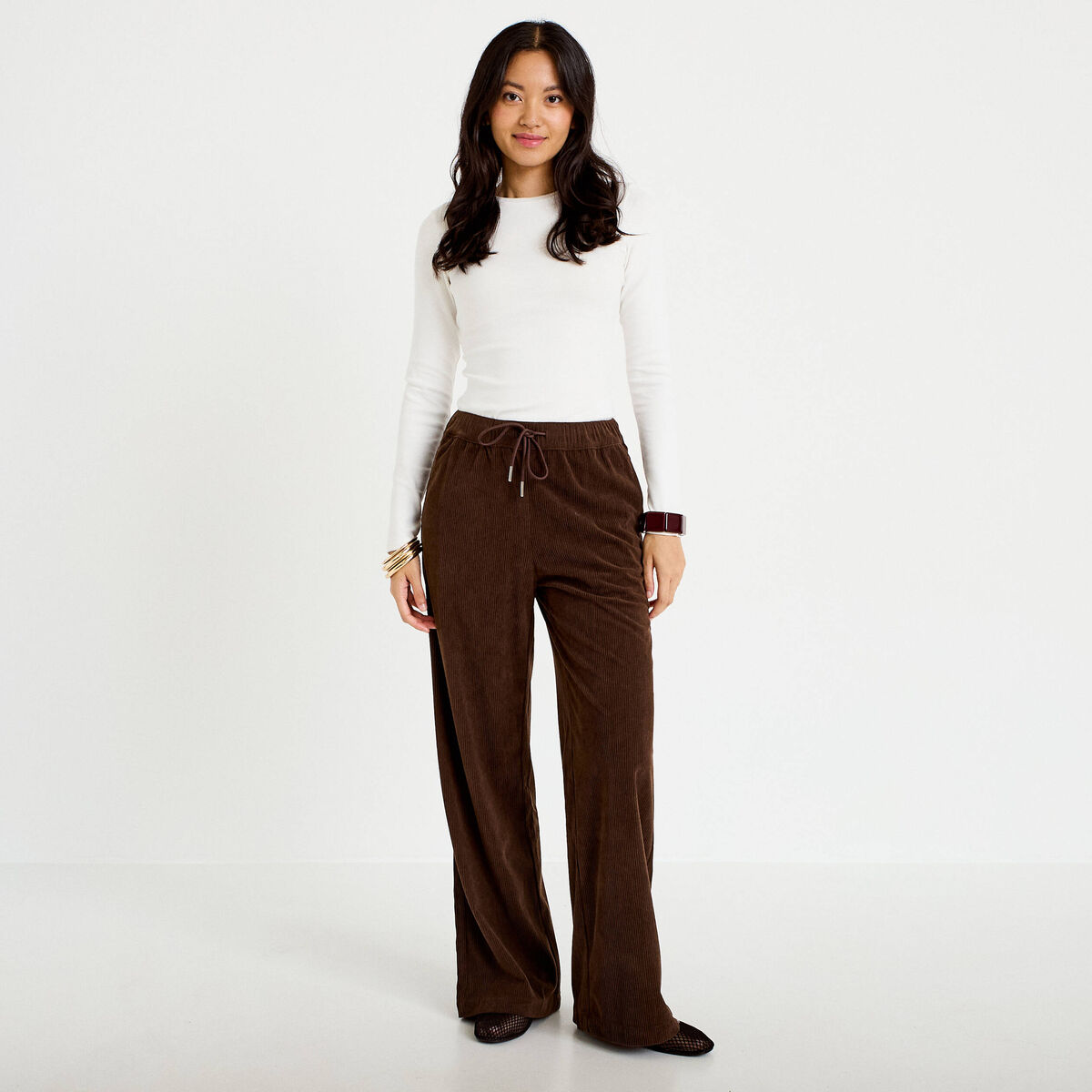 Pantalon jogging taille standard velours marron fonc&eacute; femme