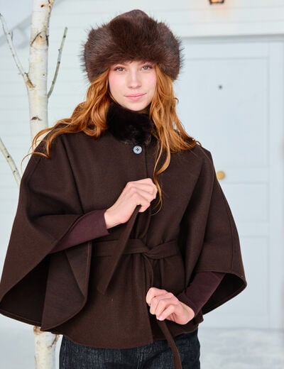 Poncho en fausse fourrure marron fonc&eacute; femme