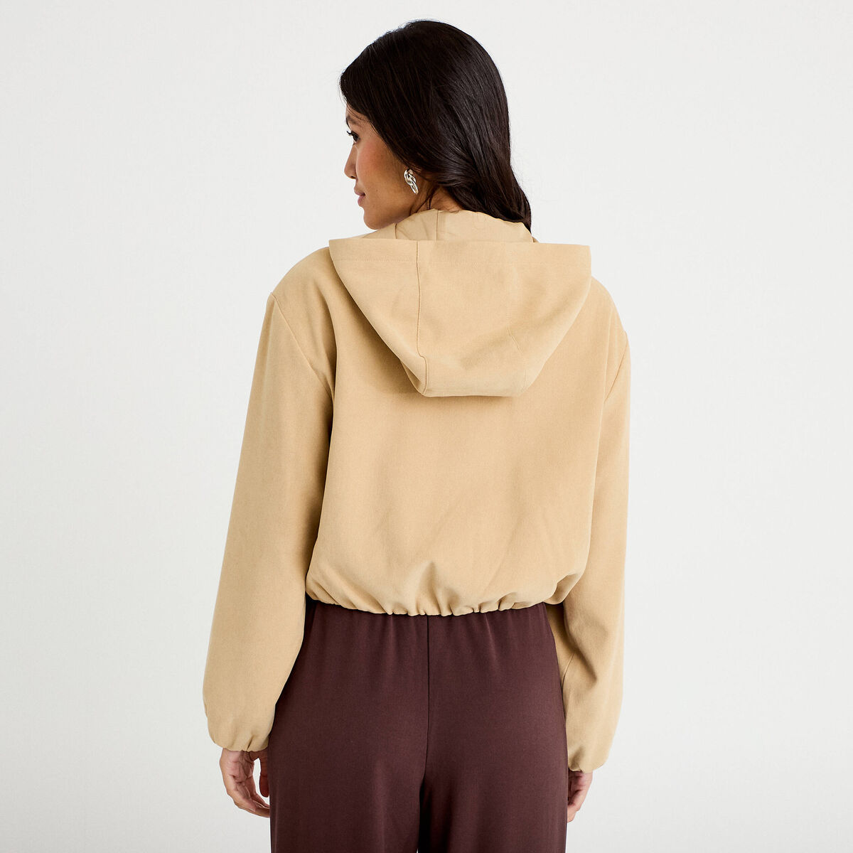 Veste cropped &agrave; capuche manches longues beige femme