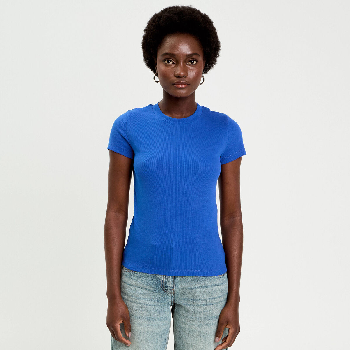 T-shirt c&ocirc;tel&eacute; ajust&eacute; manches courtes bleu electrique femme