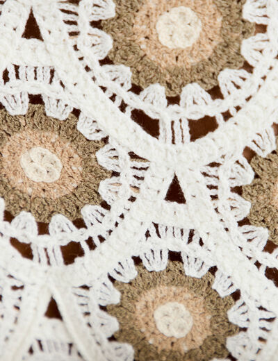 D&eacute;bardeur crochet boutons ecru femme