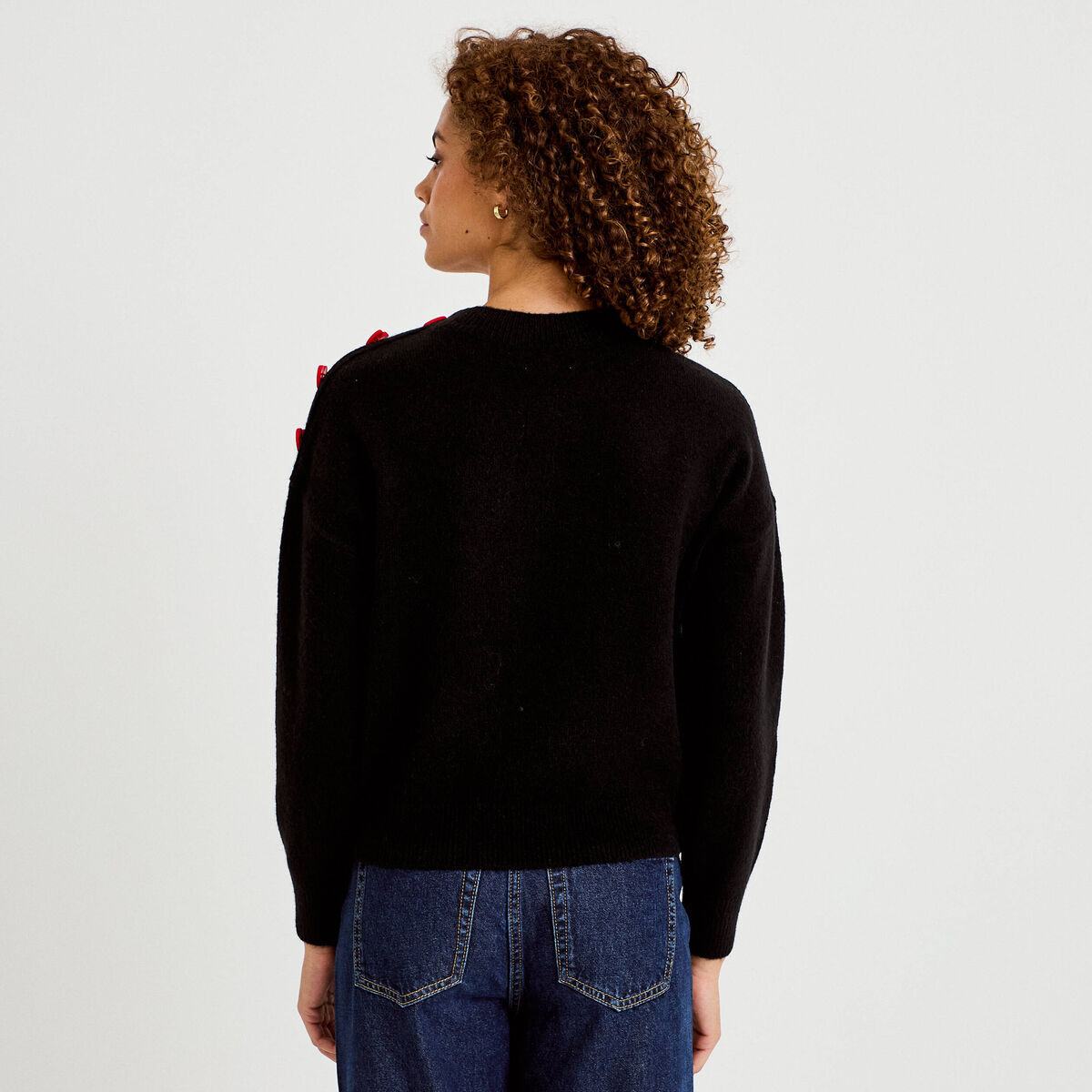 Pull ample col rond manches longues noir femme
