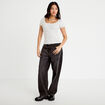 T-shirt c&ocirc;tel&eacute; blanc femme