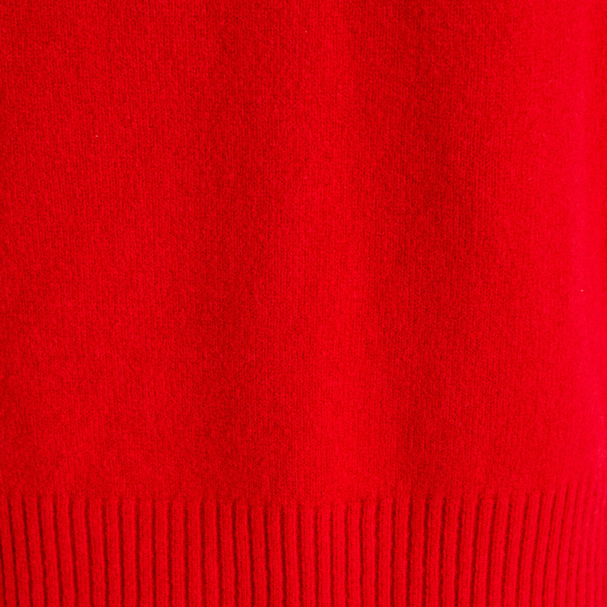 Pull col roul&eacute; manches longues rouge femme