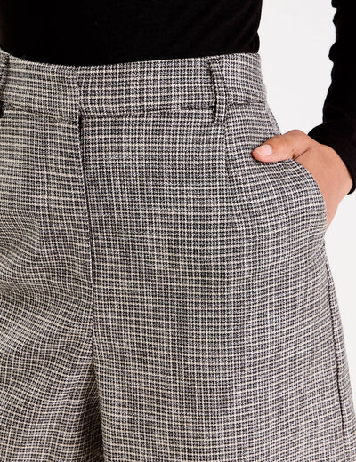 Short regular taille standard tweed noir femme