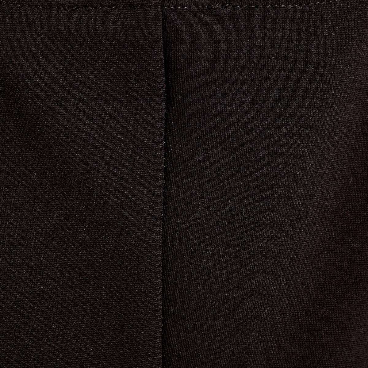 Robe &eacute;vas&eacute;e dos ouvert noir femme