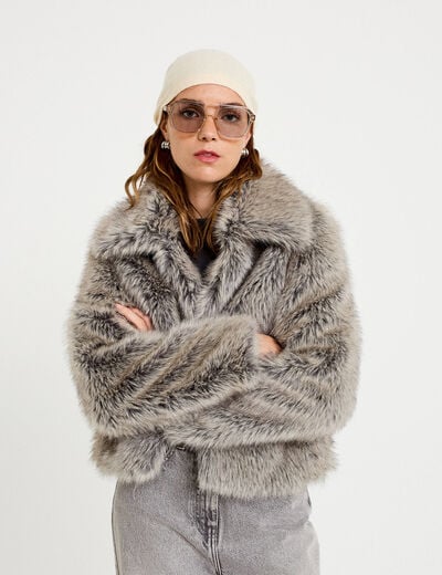 Veste courte en fausse fourrure gris clair femme