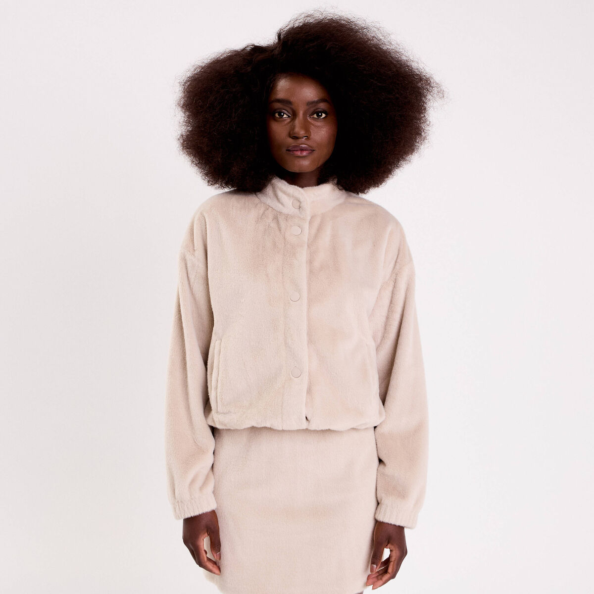 Veste fausse fourrure sable femme