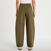 Pantalon chino coupe barrel vert kaki femme