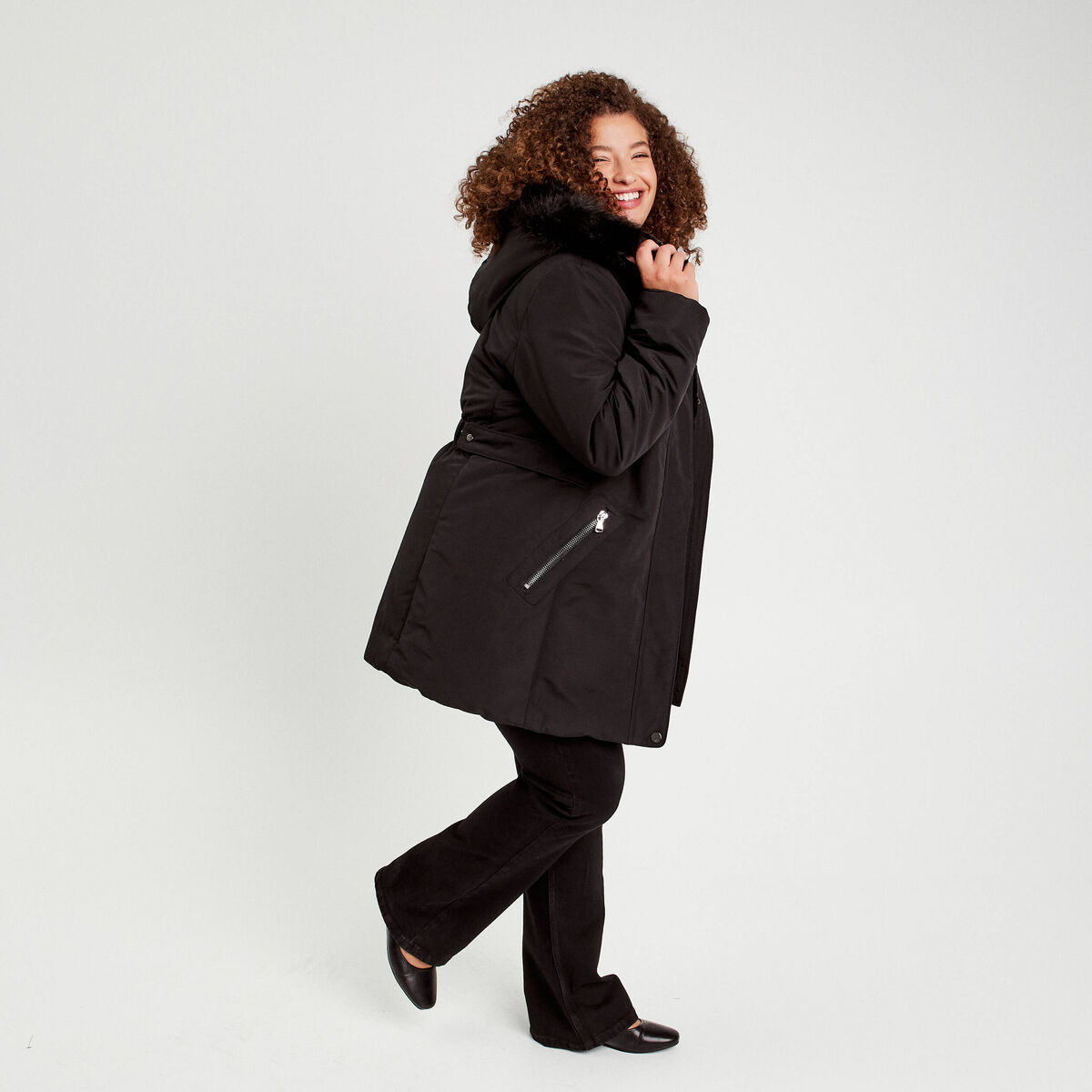 Parka &agrave; capuche fausse fourrure noir femme