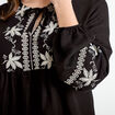Robe brod&eacute;e en cr&ecirc;pe noir femme