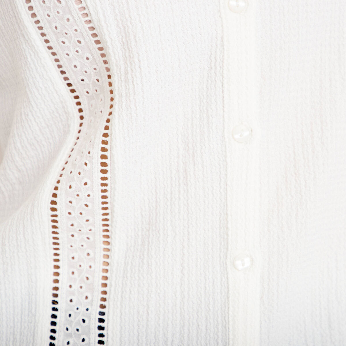 Blouse broderie col V manches longues ecru femme