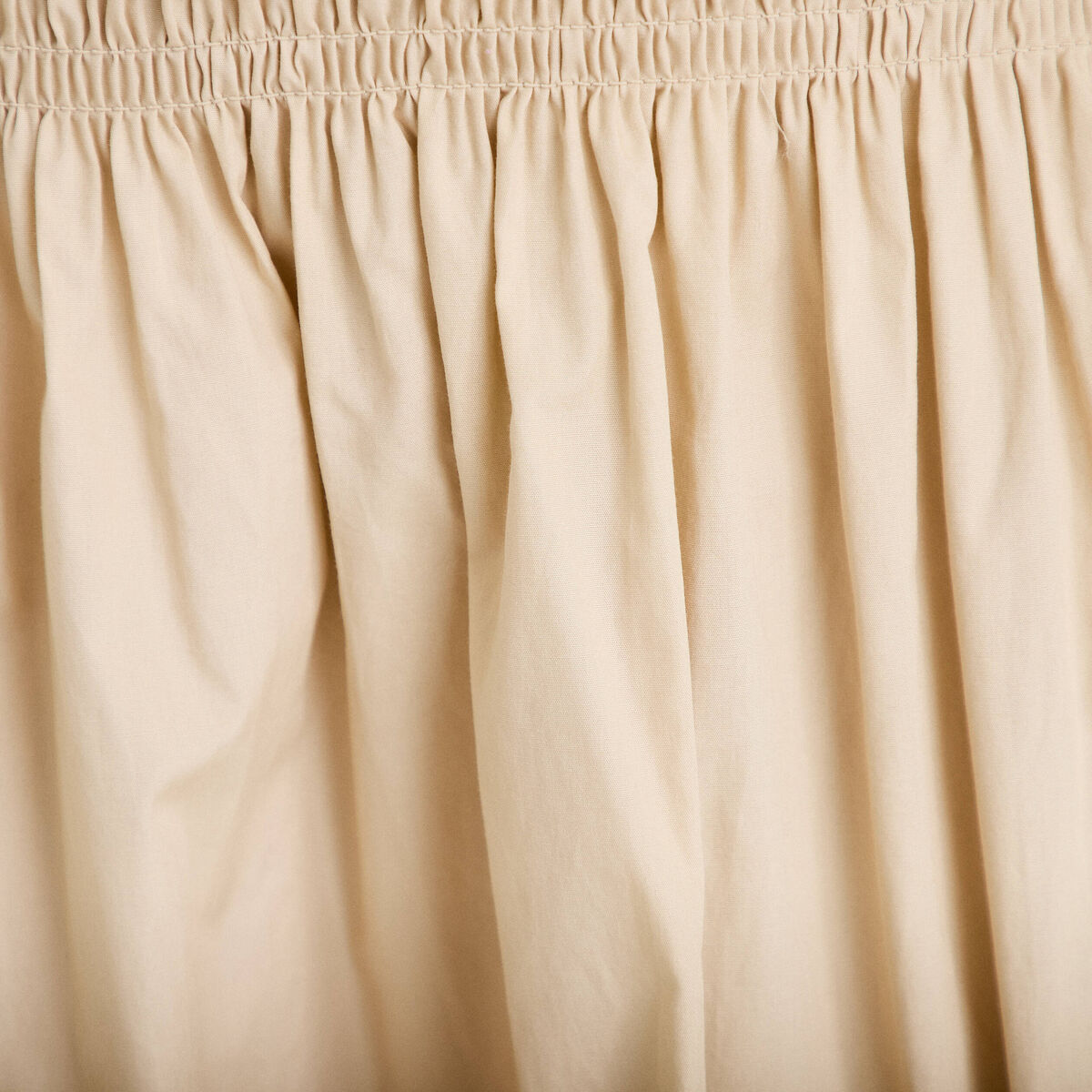 Jupon &eacute;vas&eacute; taille smock&eacute;e beige femme
