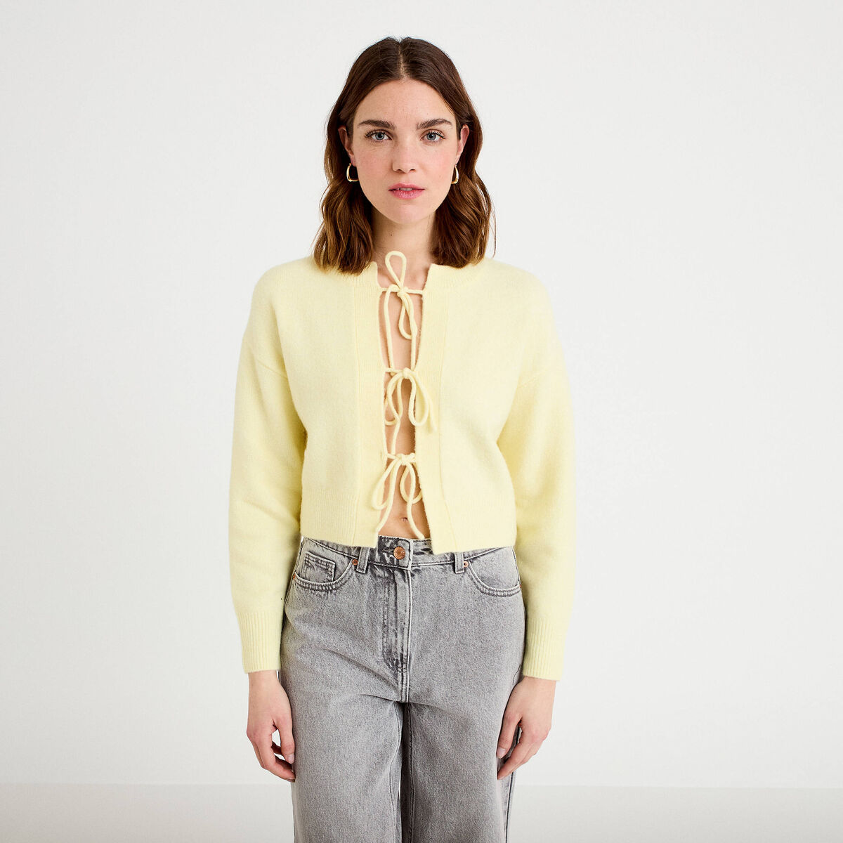 Gilet court nou&eacute; jaune clair femme