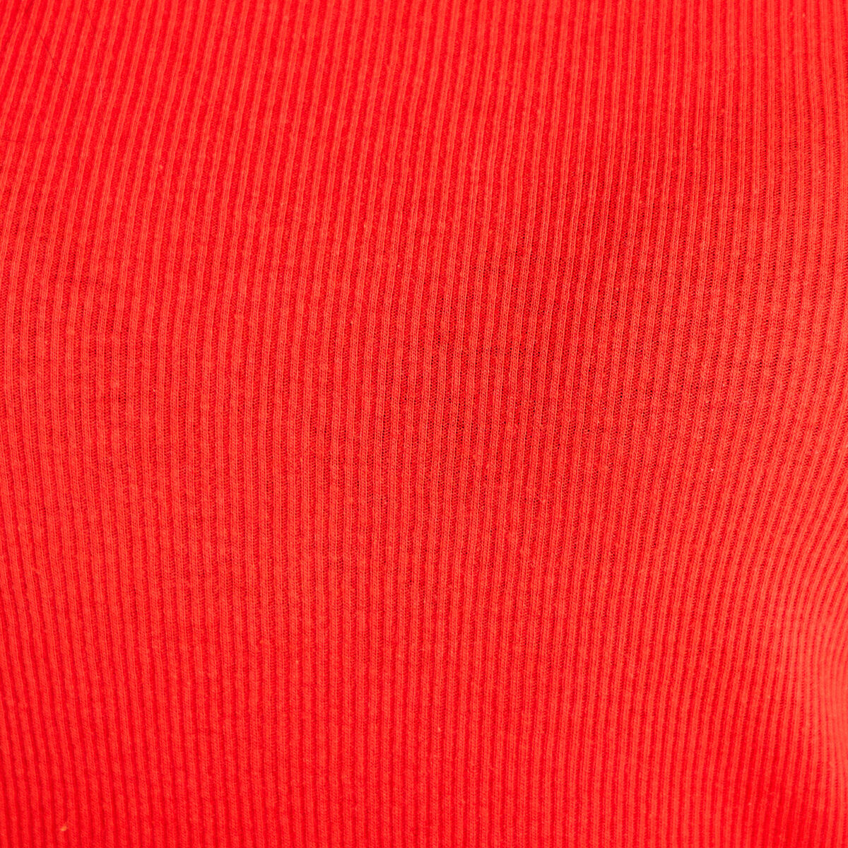 T-shirt ajust&eacute; col rond manches courtes rouge femme