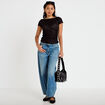 T-shirt ajust&eacute; dentelle col bateau noir femme