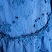 Blouse &agrave; motif en relief bleu fonc&eacute; femme