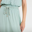 Jupe longue &eacute;vas&eacute;e satin vert pastel femme
