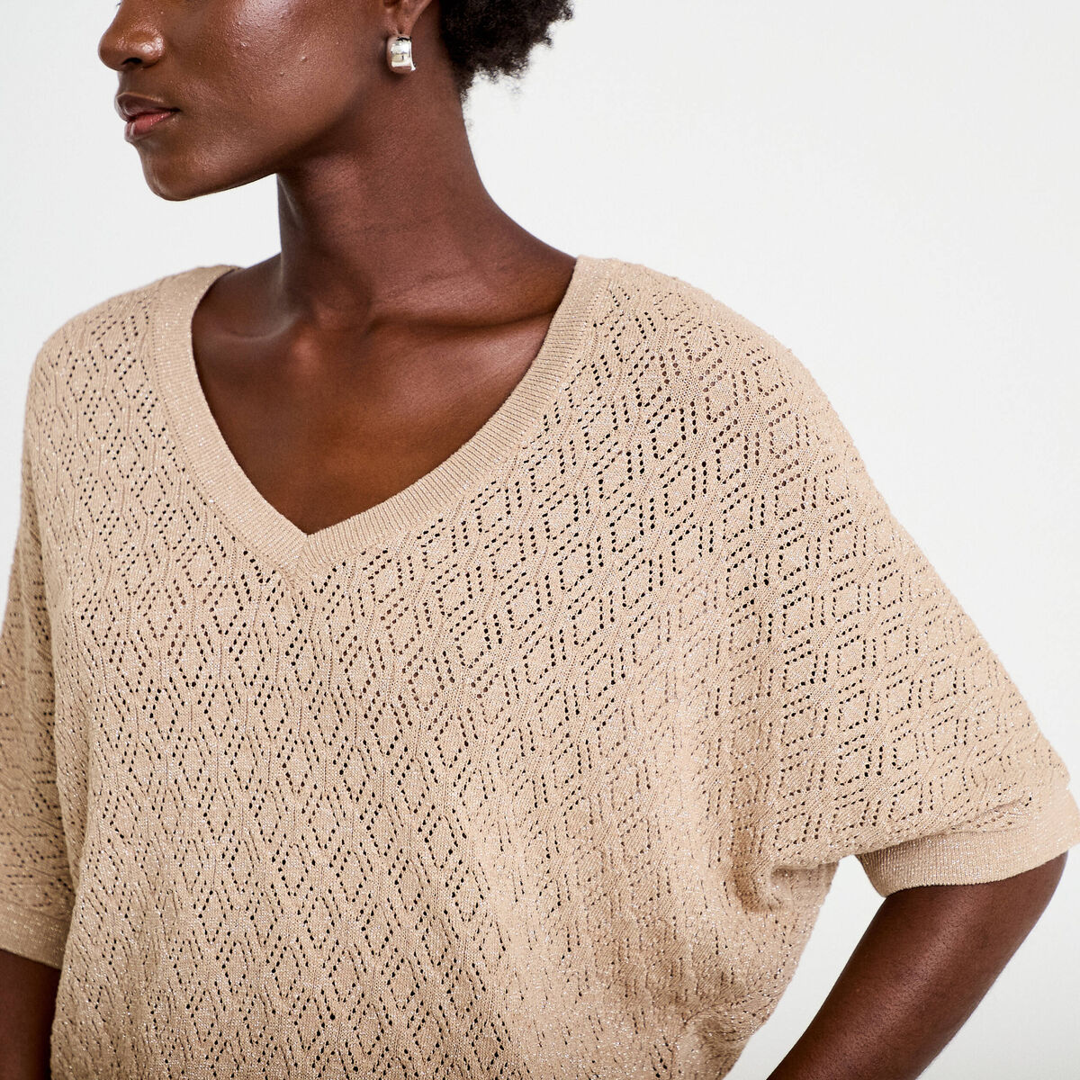 Pull ajour&eacute; col v manches courtes beige femme