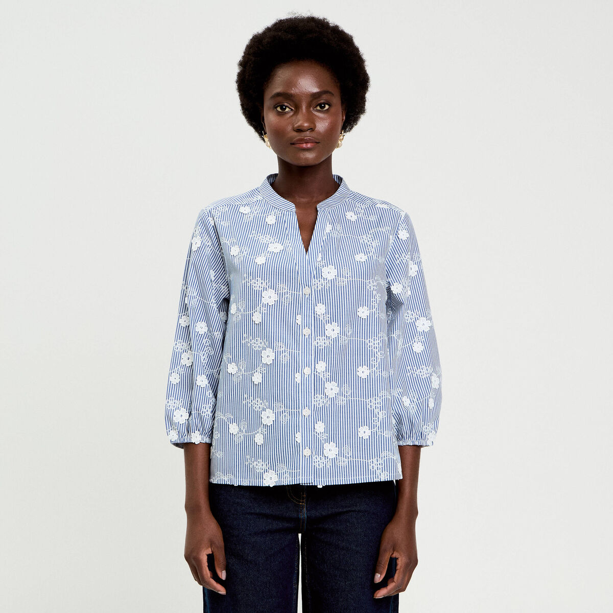 Blouse brod&eacute;e col mao manches 3/4 blanc femme