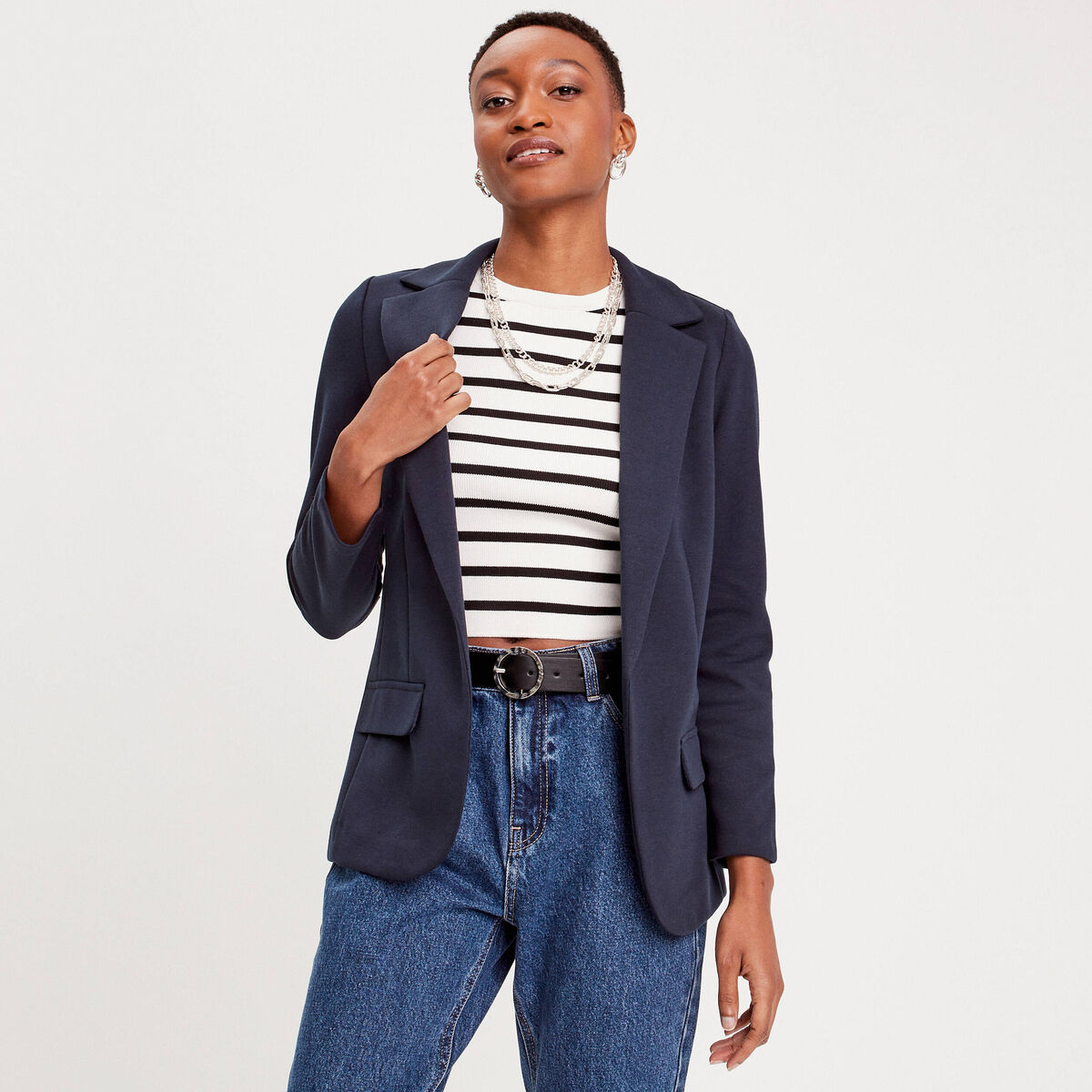 Veste blazer cintr&eacute;e bleu marine femme