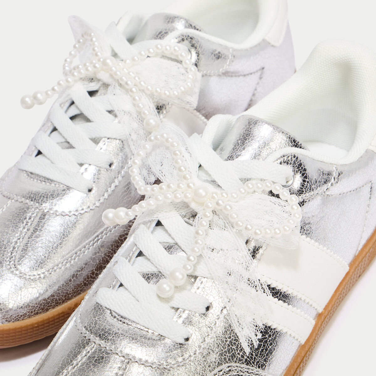 Basket gris argent femme