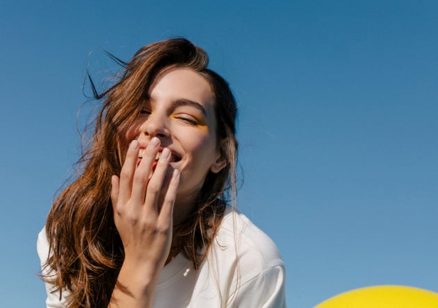 Comment adopter les couleurs au printemps avec style ?