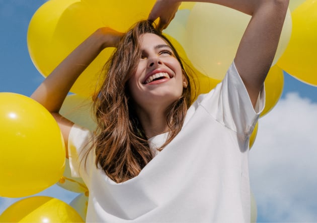 Les cols tendances pour la saison printemps-&eacute;t&eacute; : polo, vareuse, claudine...