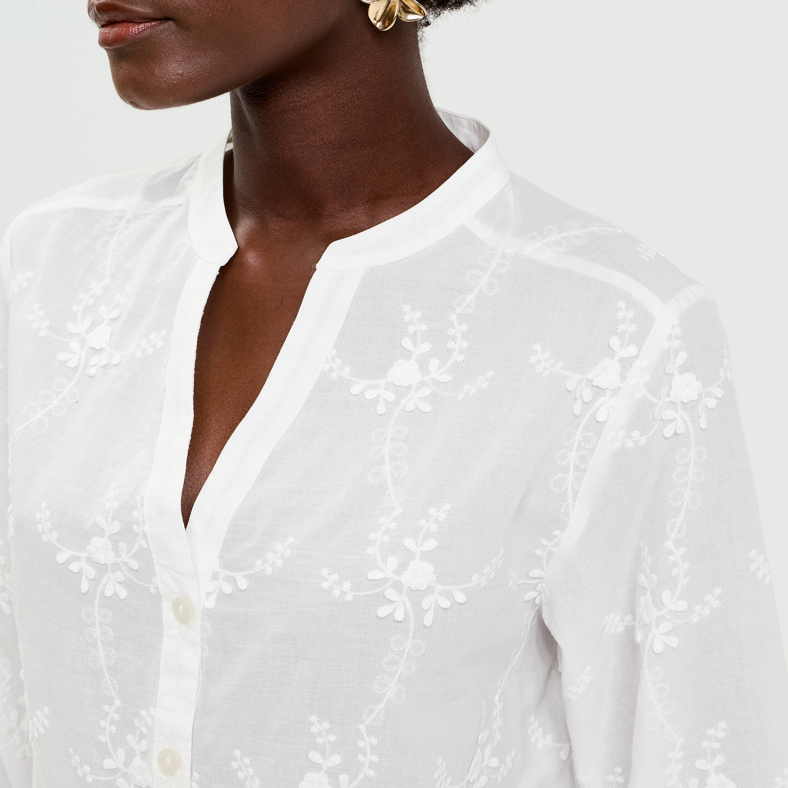 Blouse brod&eacute;e col mao manches 3/4 ecru femme