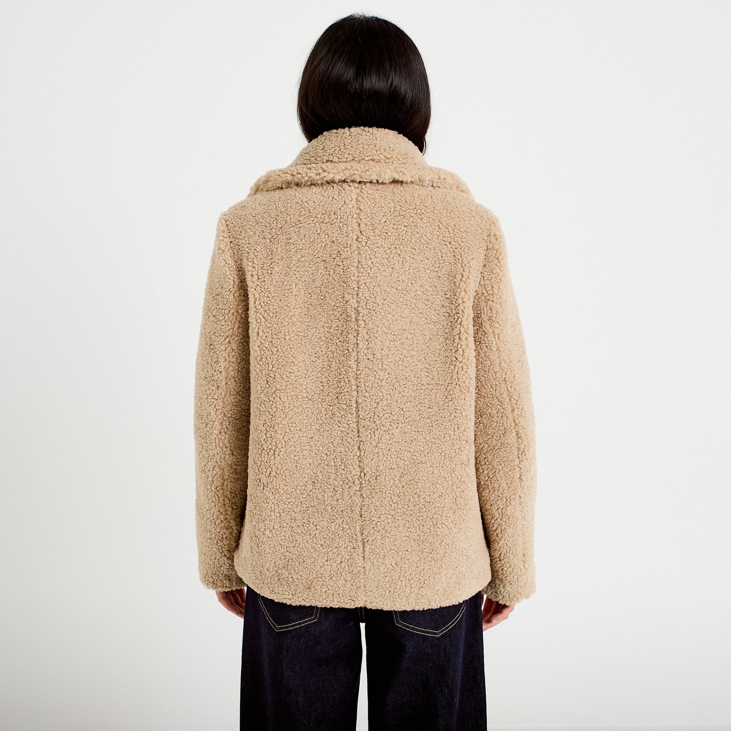 Manteau droit bouclettes col tailleur beige femme