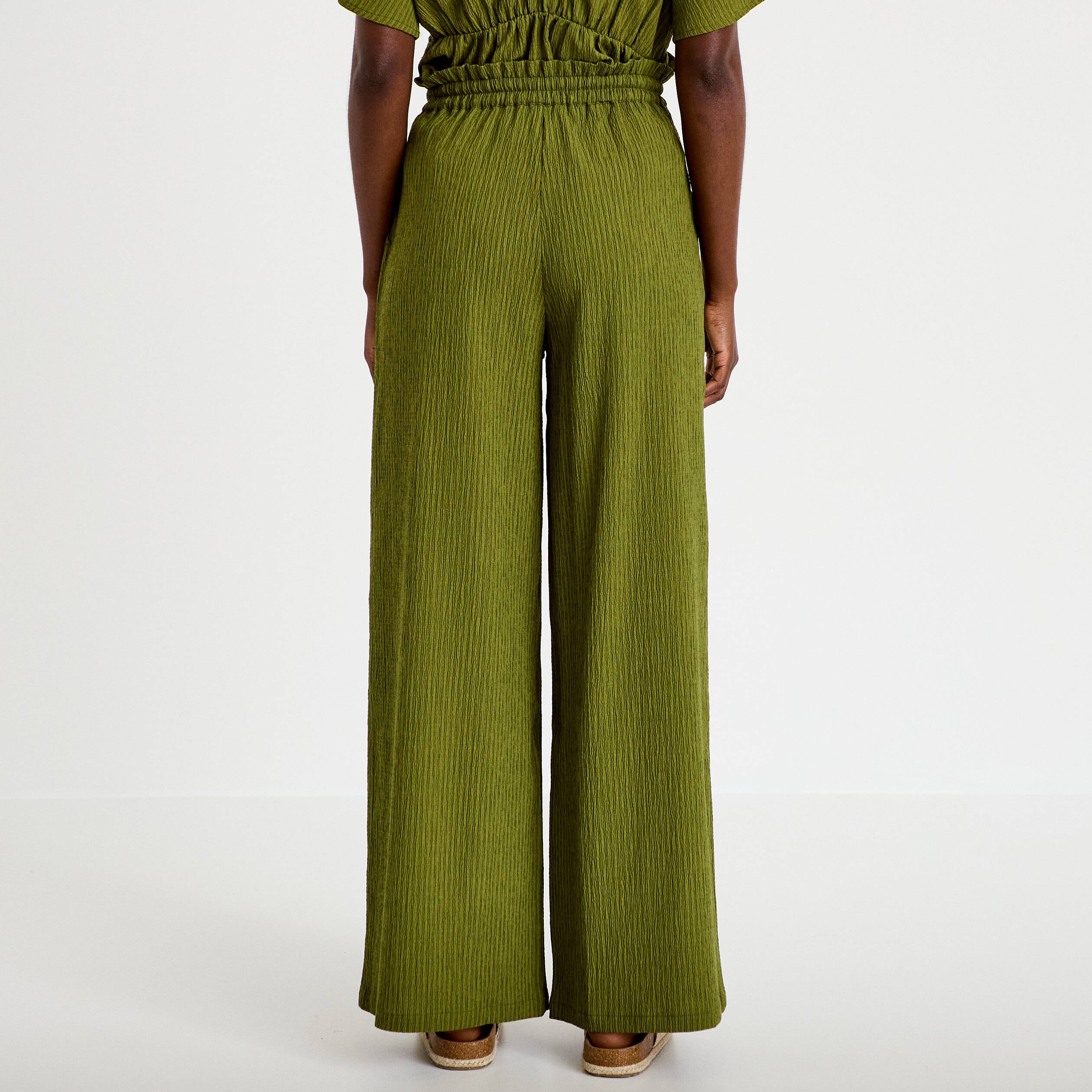 Pantalon large fluide taille haute vert kaki femme