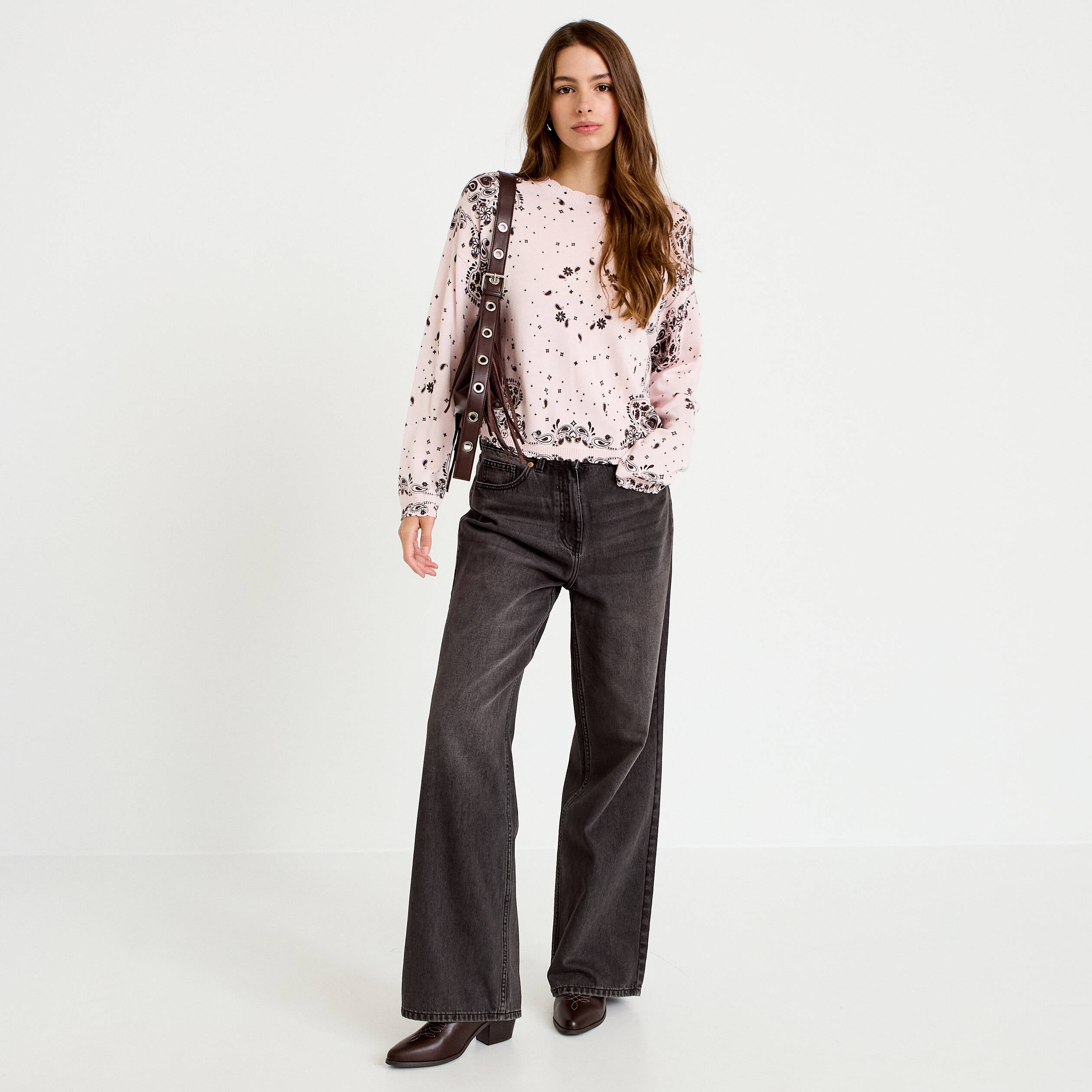 Pull col rond manches longues rose clair femme