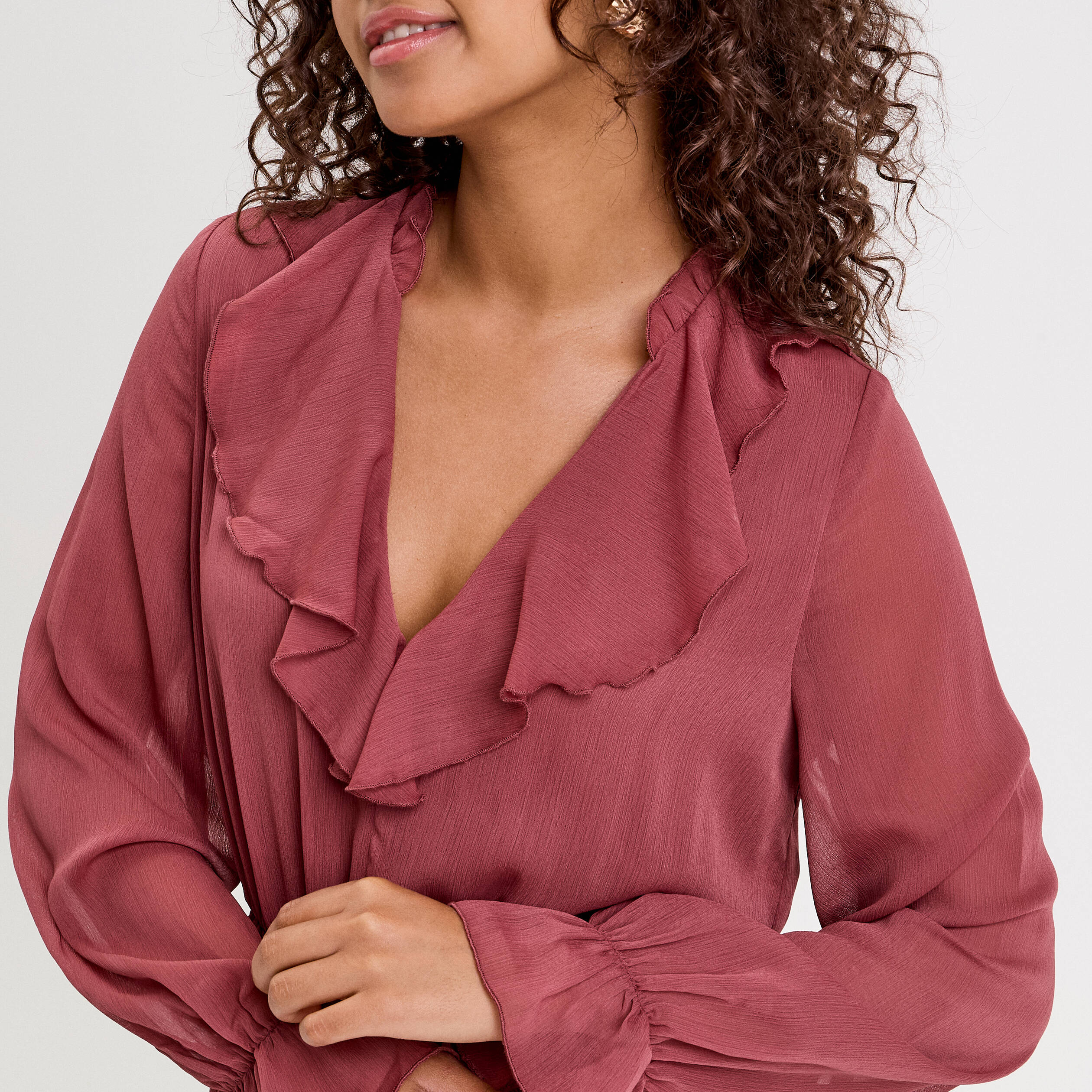 Robe longue &eacute;vas&eacute;e volants vieux rose femme