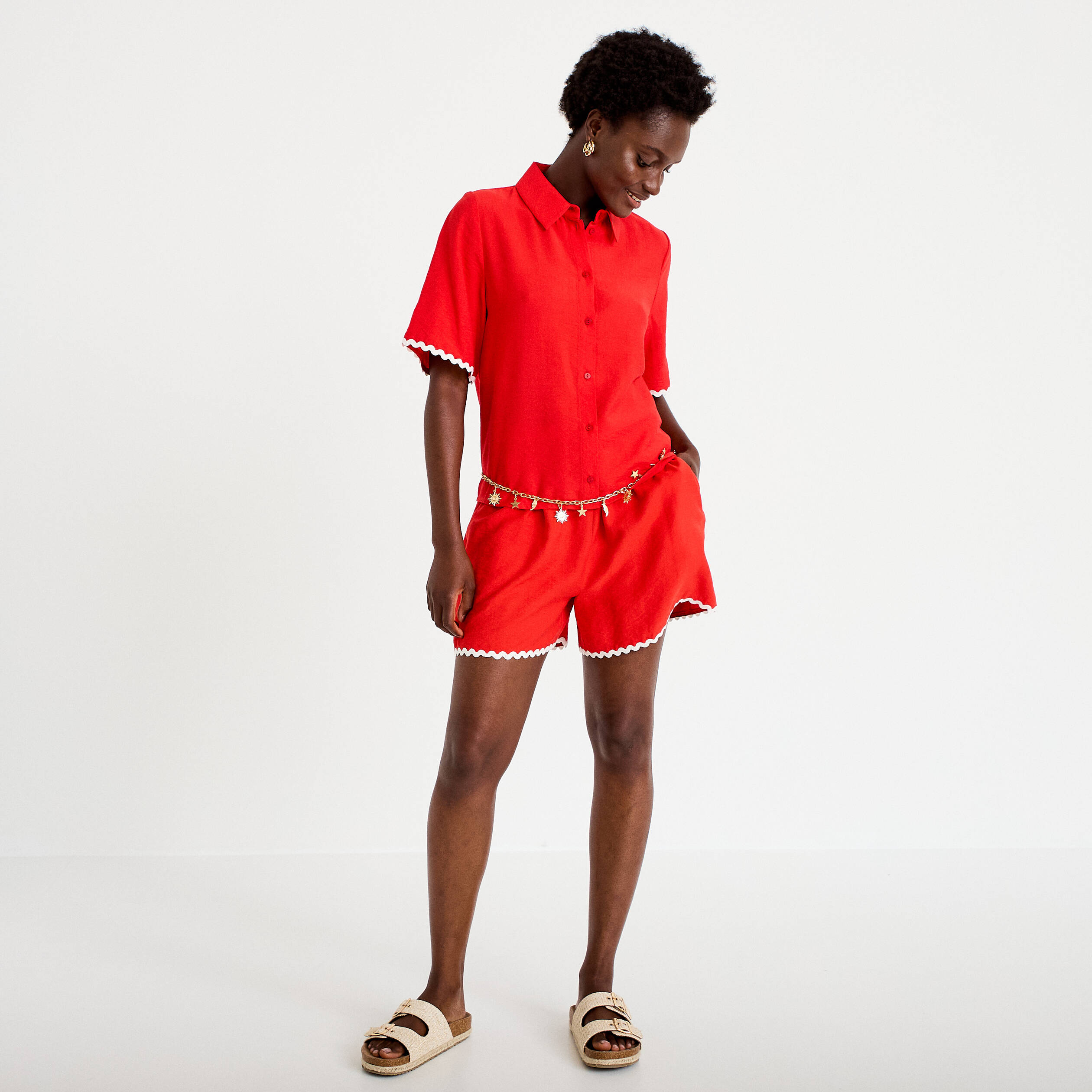 Short rouge femme