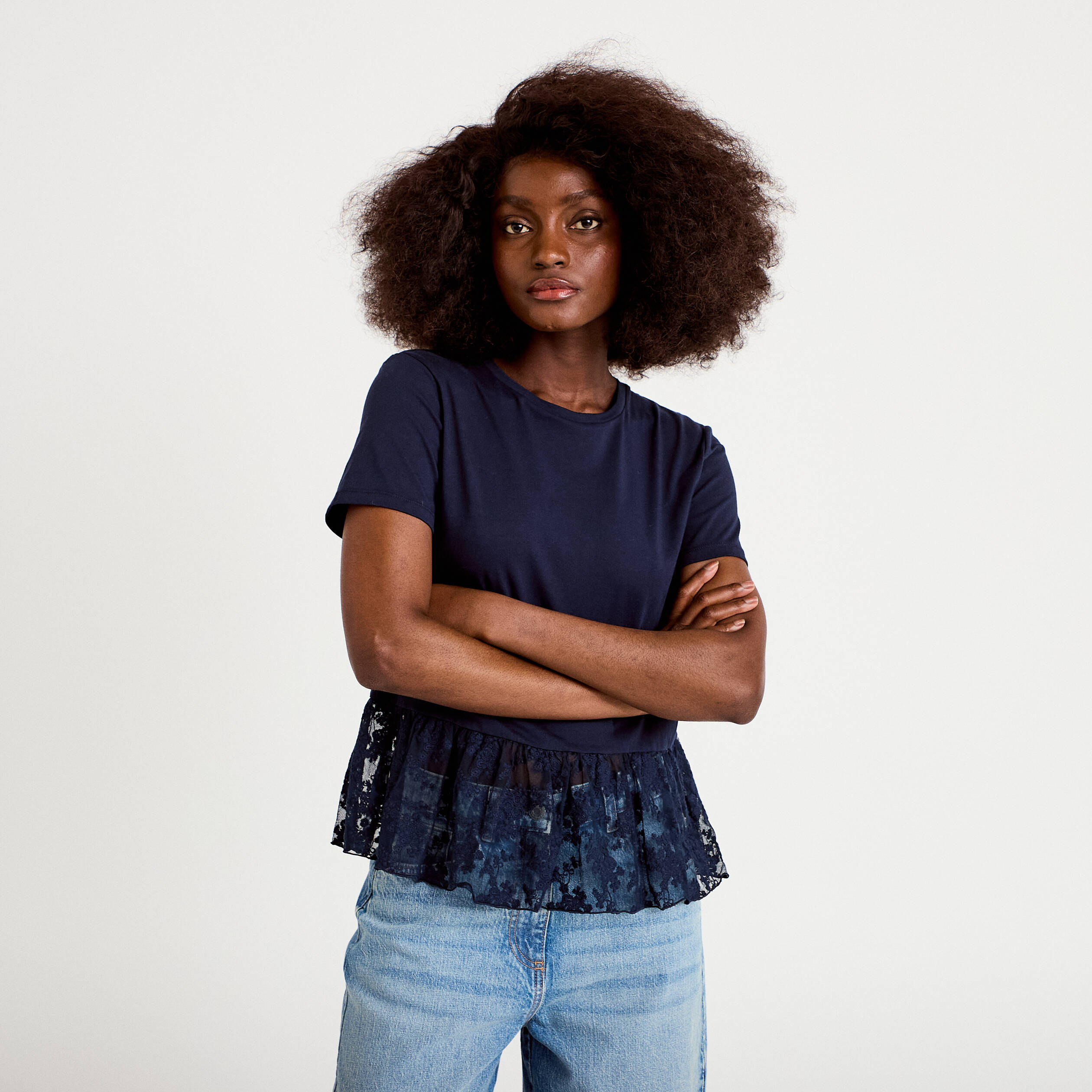 T-shirt manches courtes en dentelle bleu marine femme