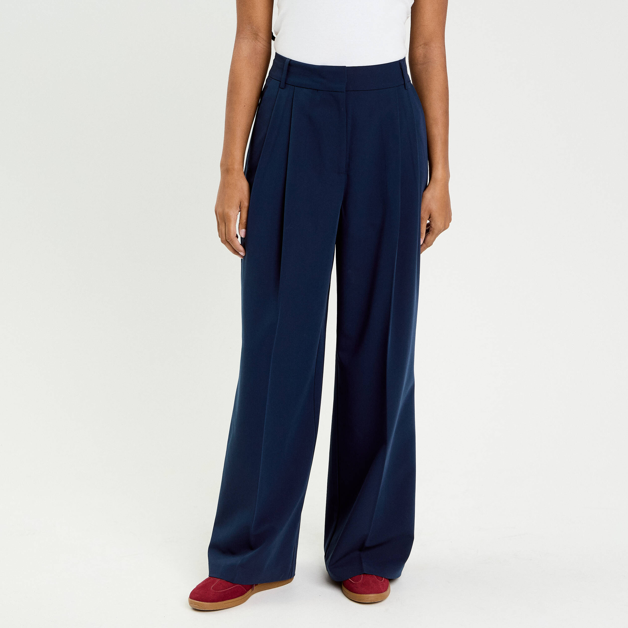 Pantalon large &agrave; pinces bleu marine femme