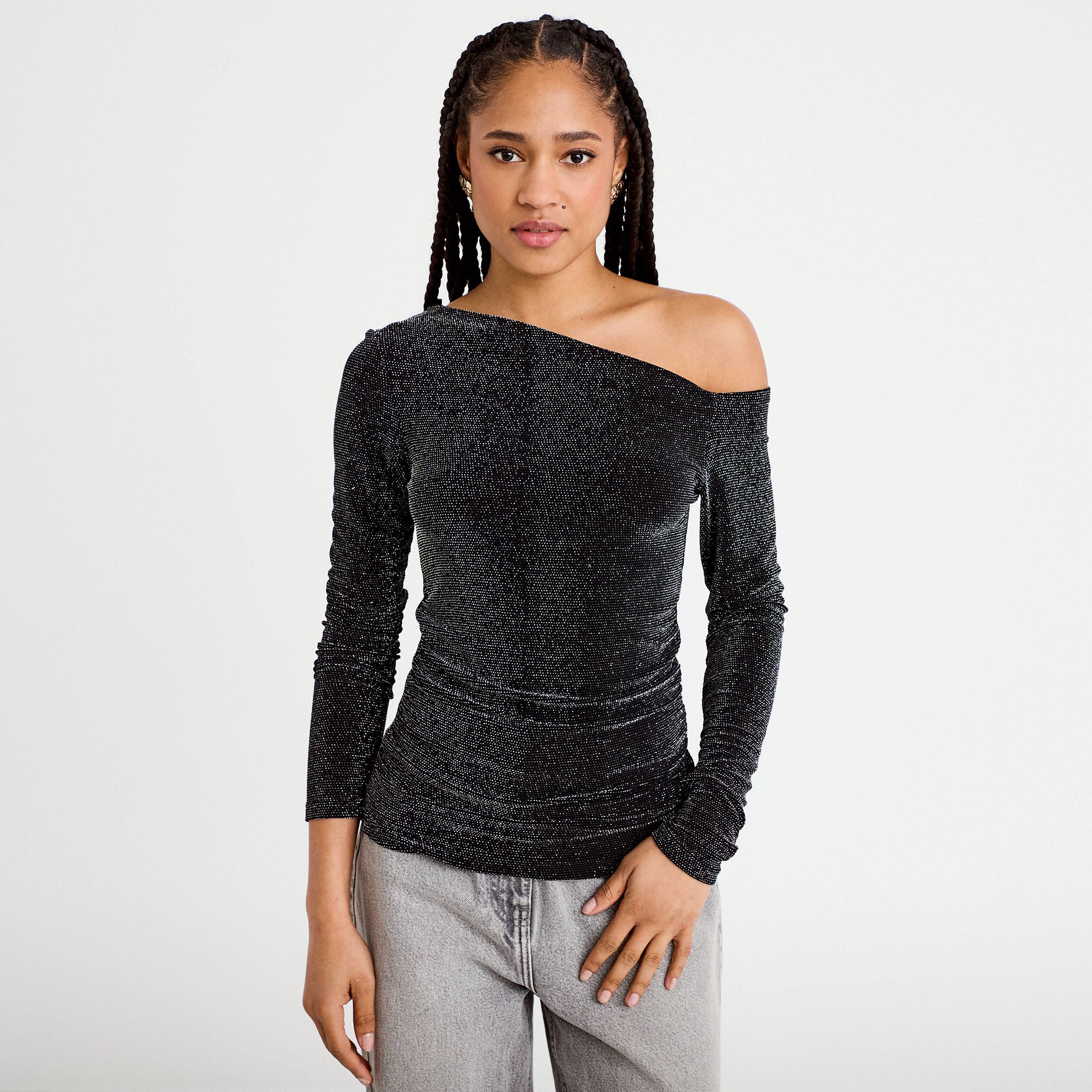 T-shirt asym&eacute;trique brillant noir femme