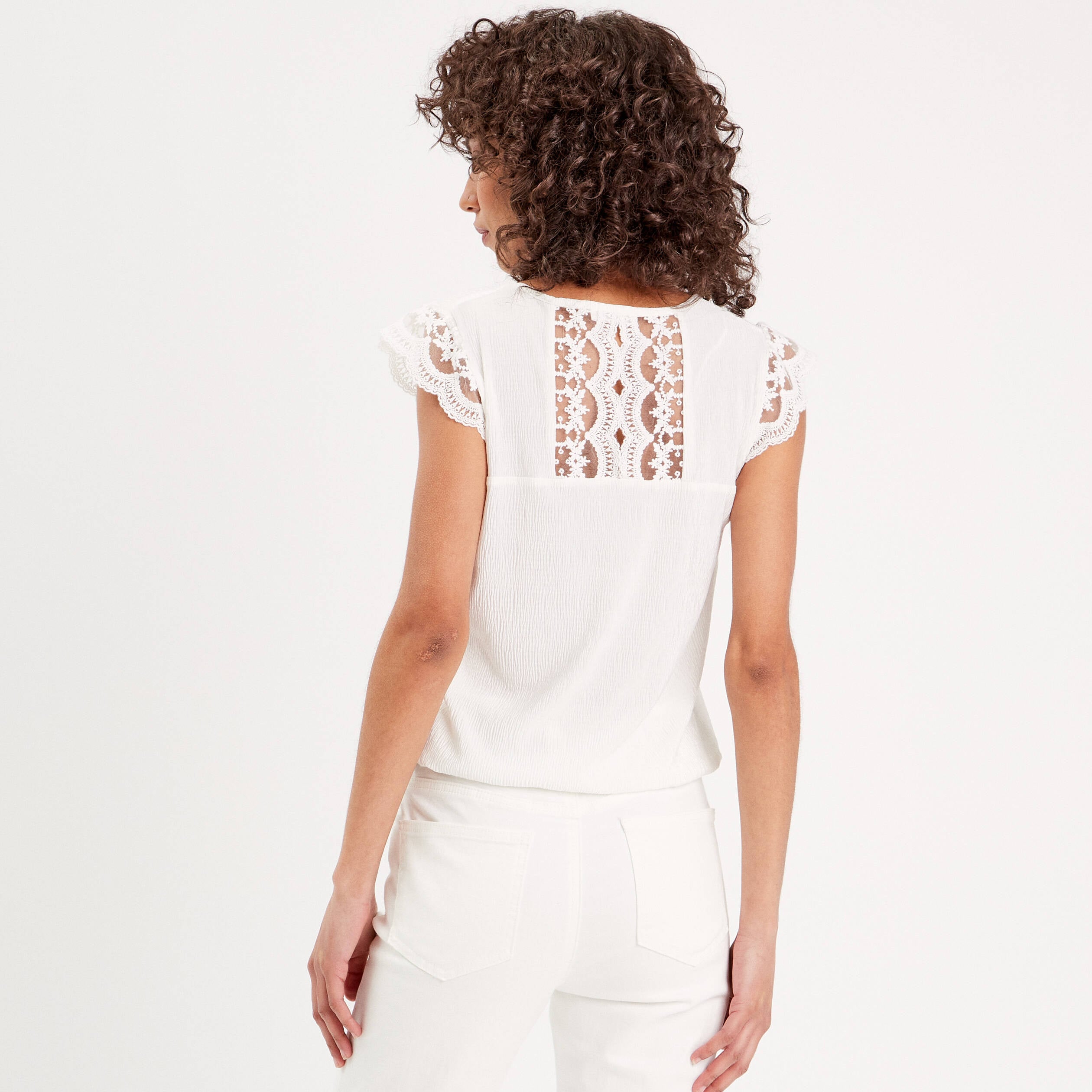Blouse sans manches pliss&eacute;e ecru femme