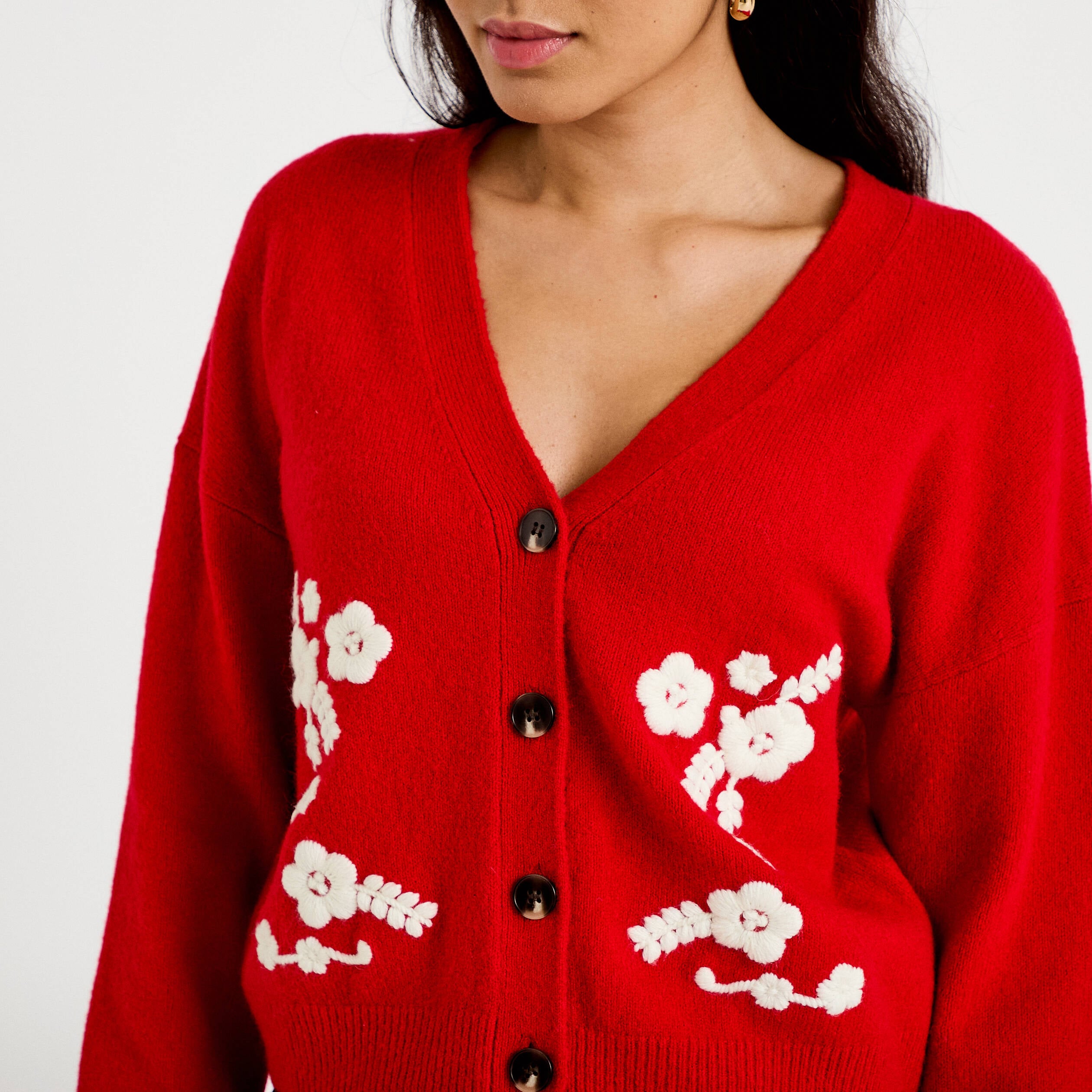Gilet brod&eacute; col v manches longues rouge femme