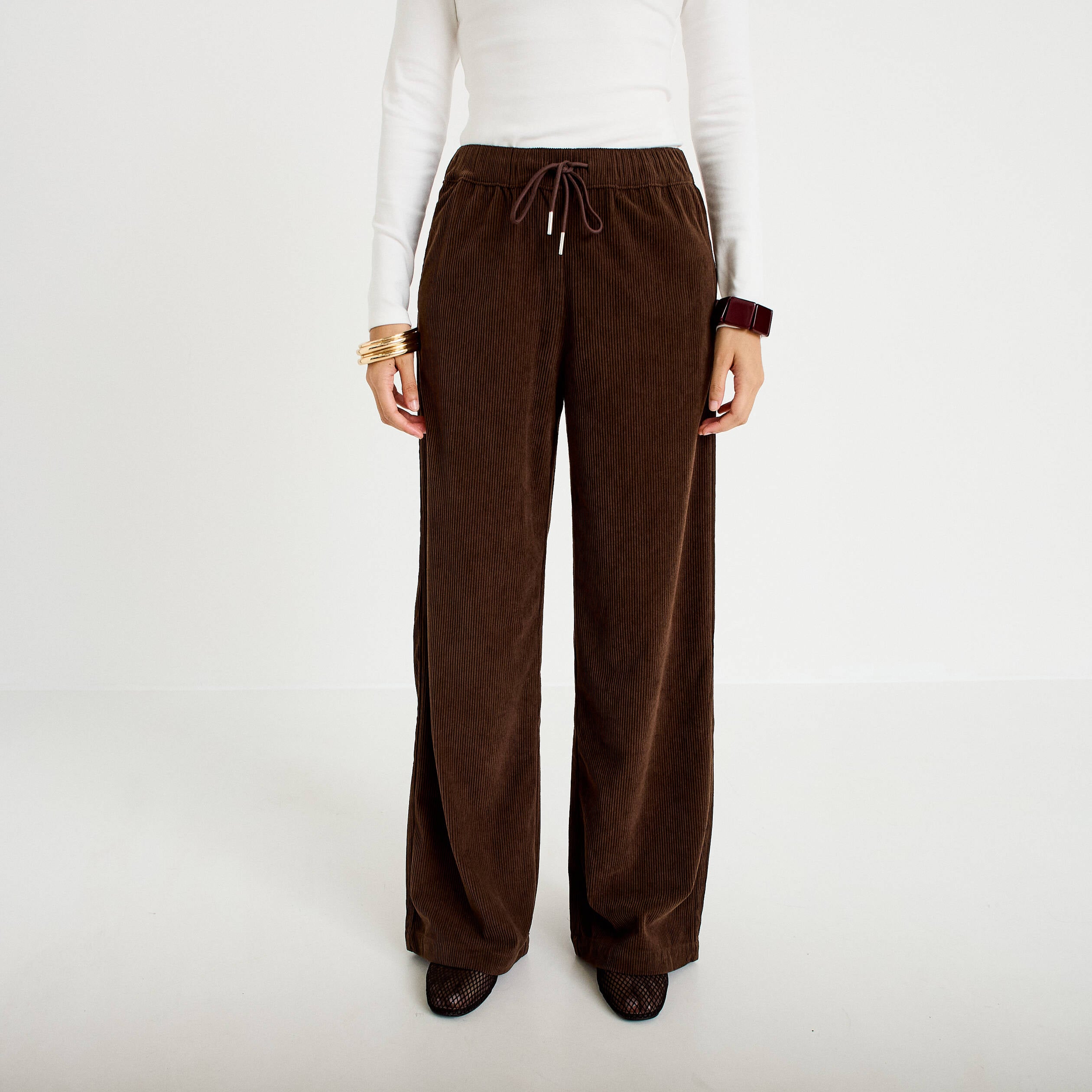 Pantalon jogging taille standard velours marron fonc&eacute; femme