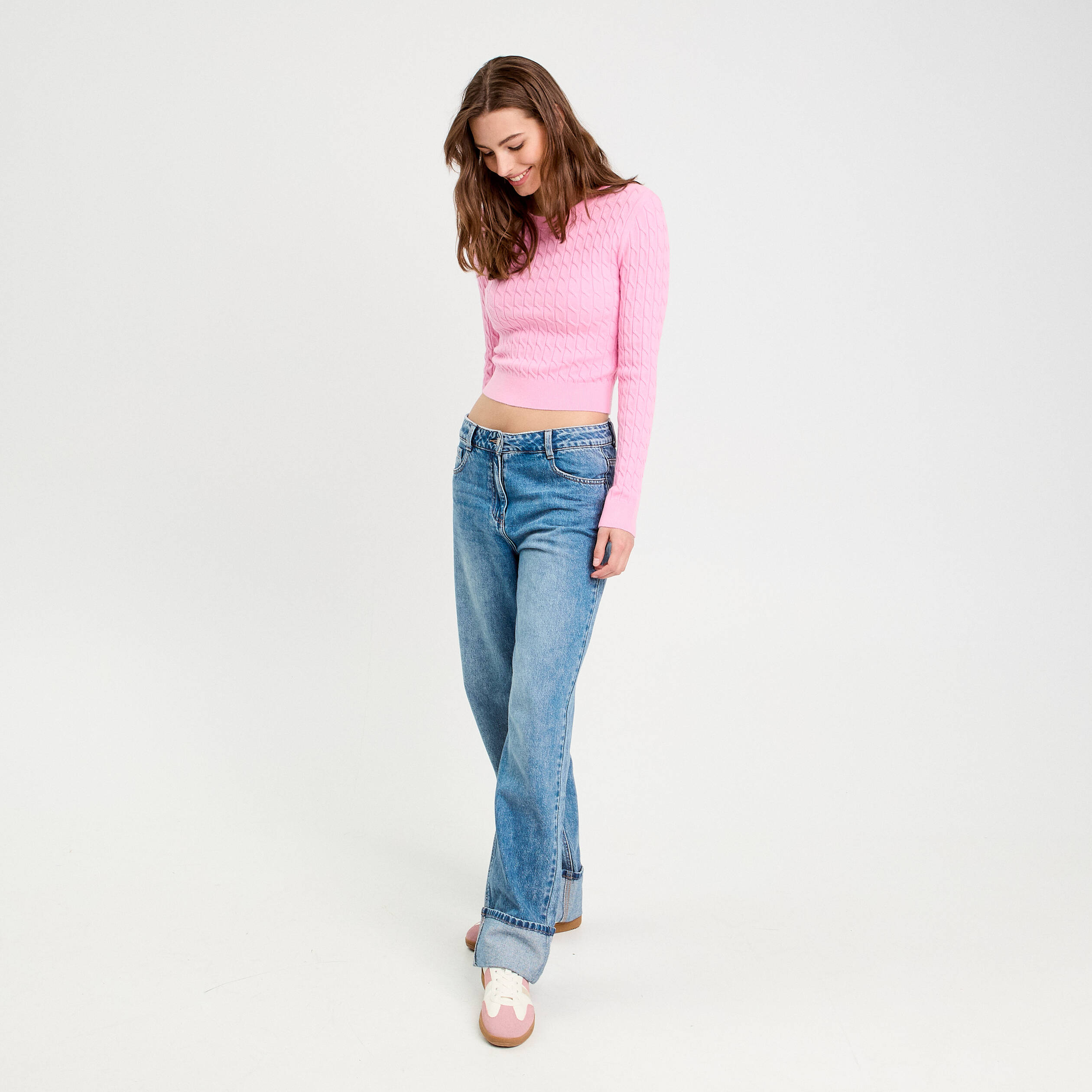 Pull torsades rose femme