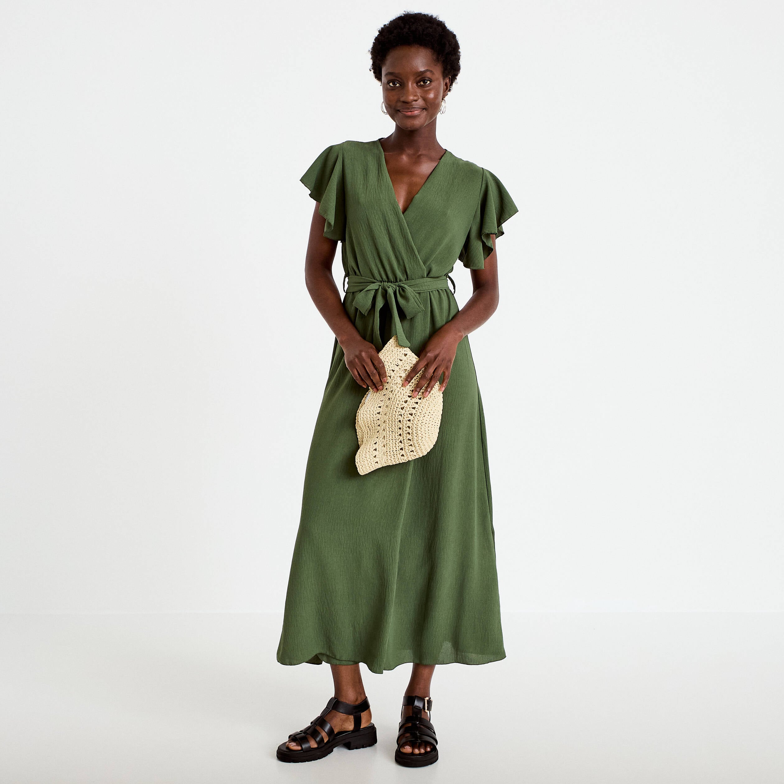 Robe longue &eacute;vas&eacute;e manches courtes vert kaki femme