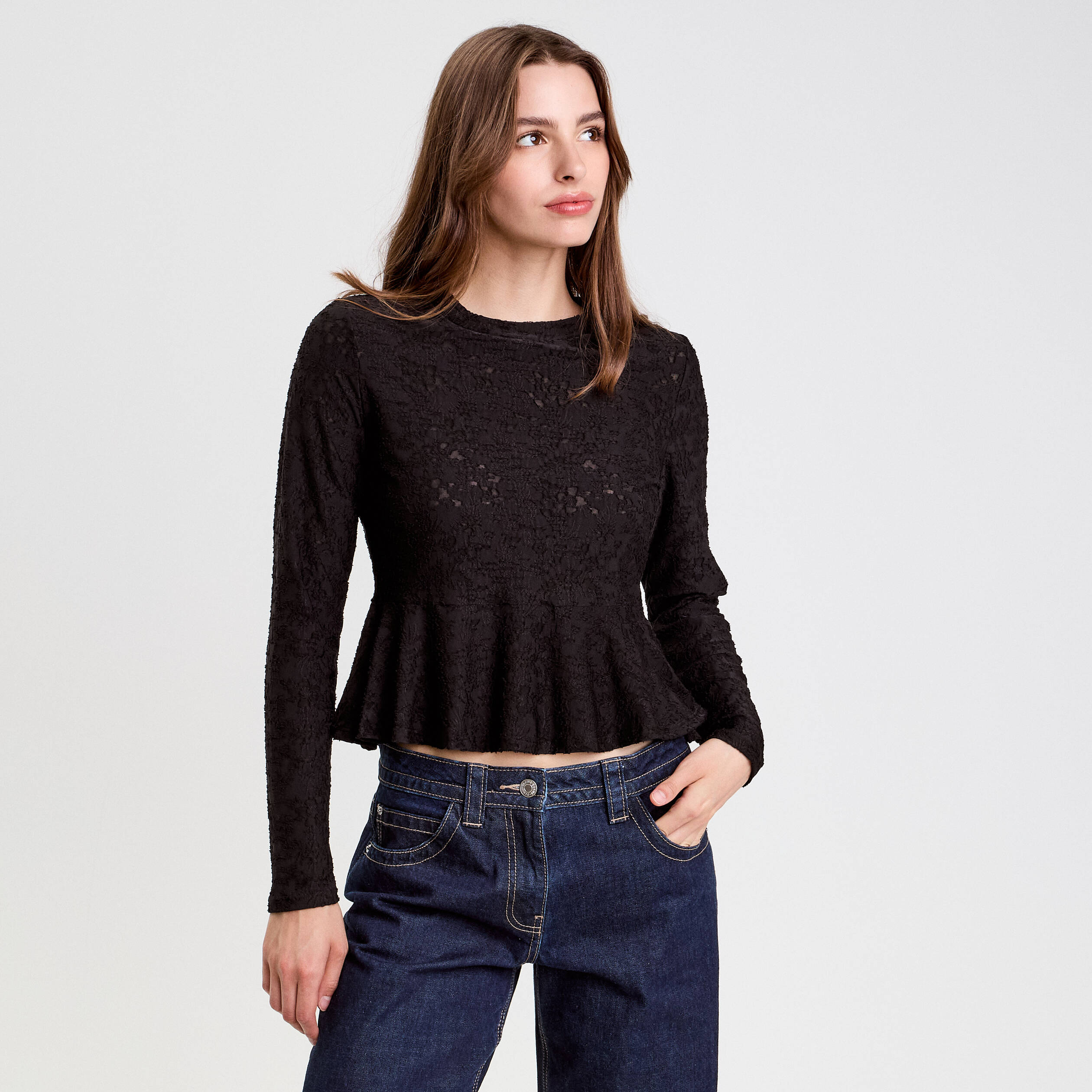 Blouse ajust&eacute;e col rond manches longues noir femme