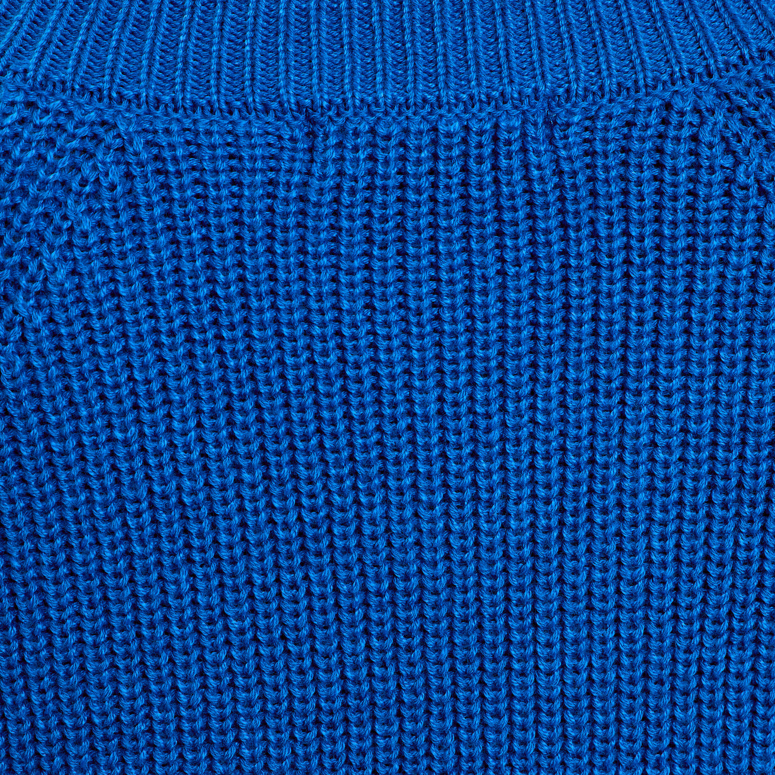 Pull col v manches longues bleu electrique femme