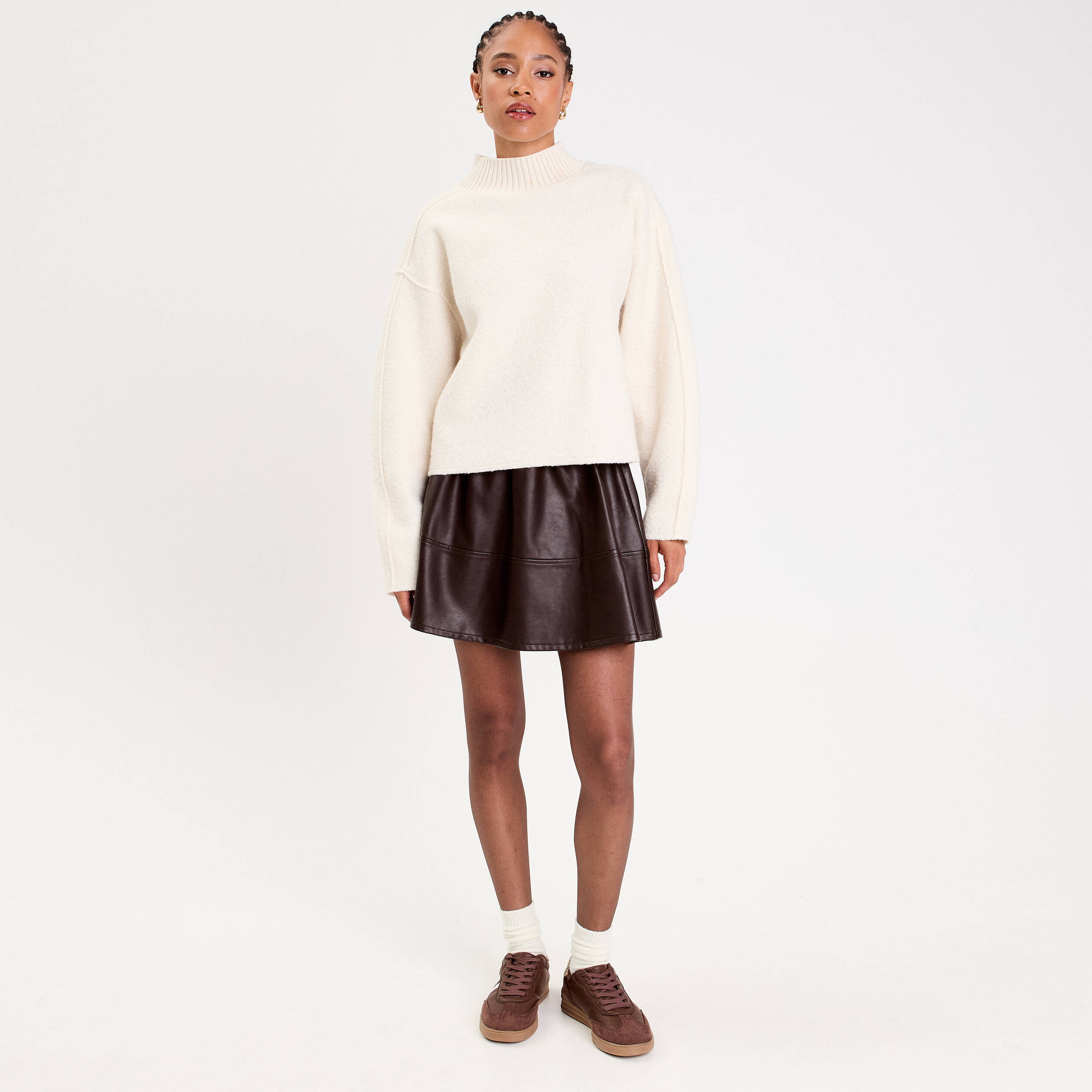 Jupe patineuse en similicuir marron fonc&eacute; femme