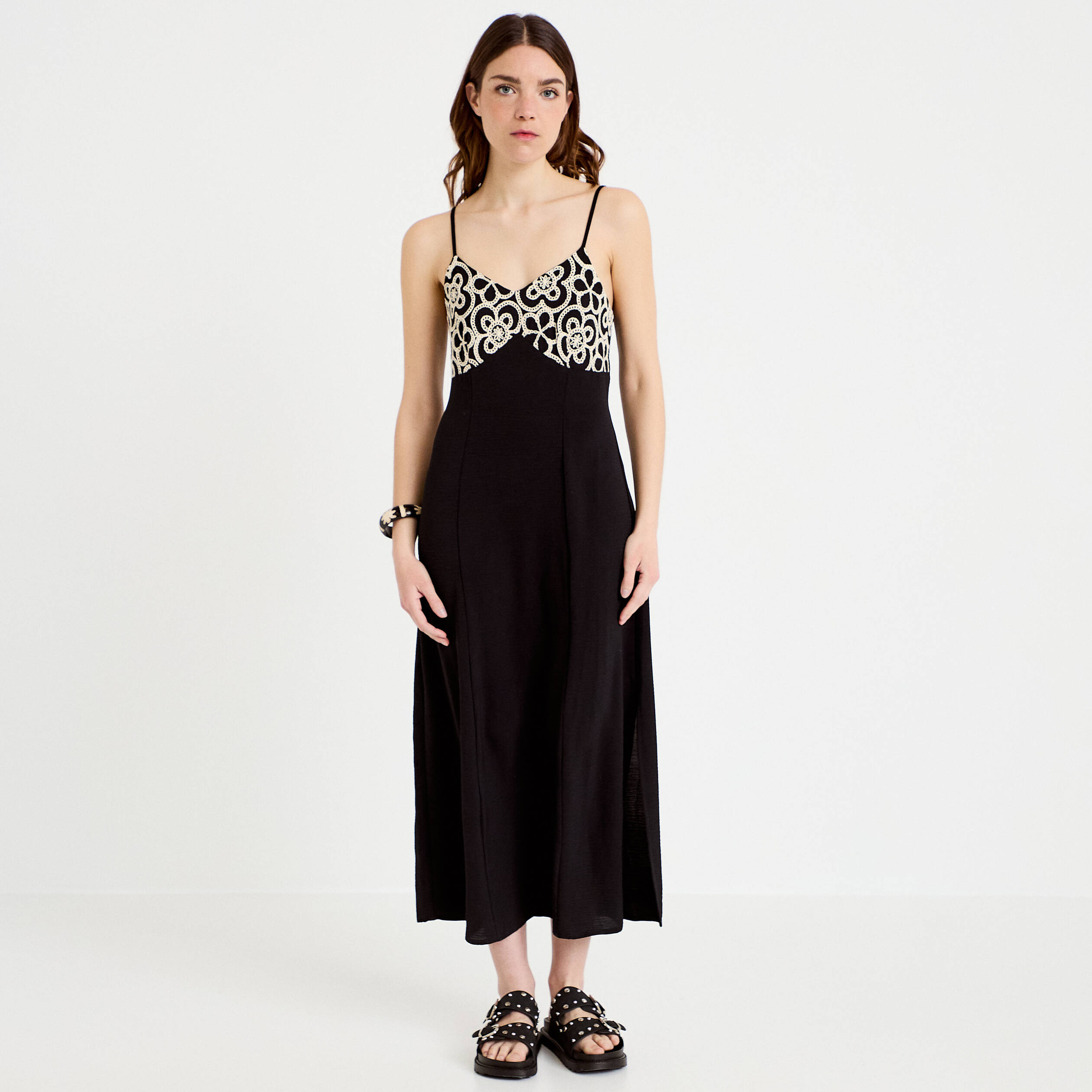 Robe longue droite col v bretelles fines noir femme