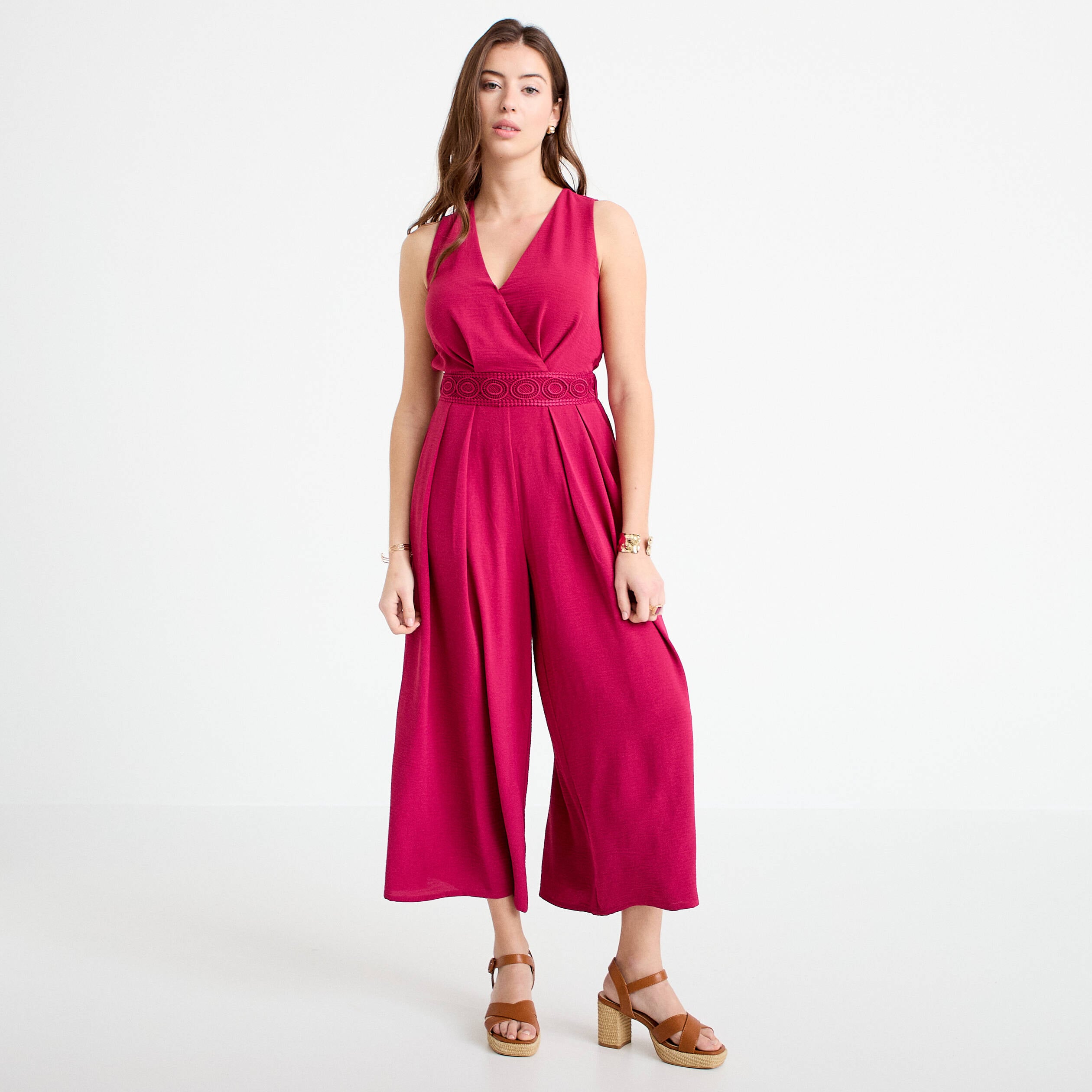 Combinaison large 3/4 sans manches col v rouge femme