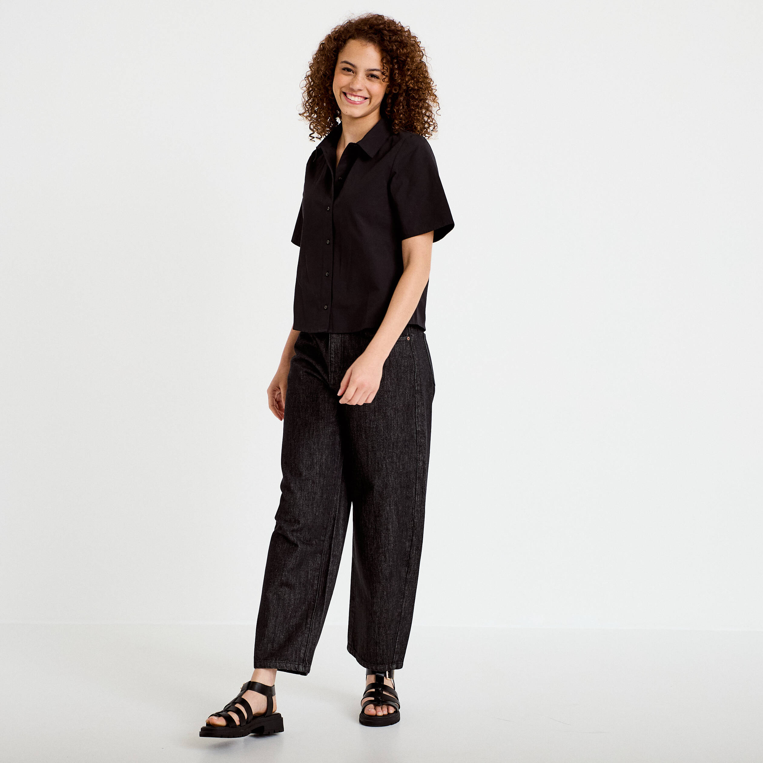 Jean barrel cropped taille standard denim noir femme