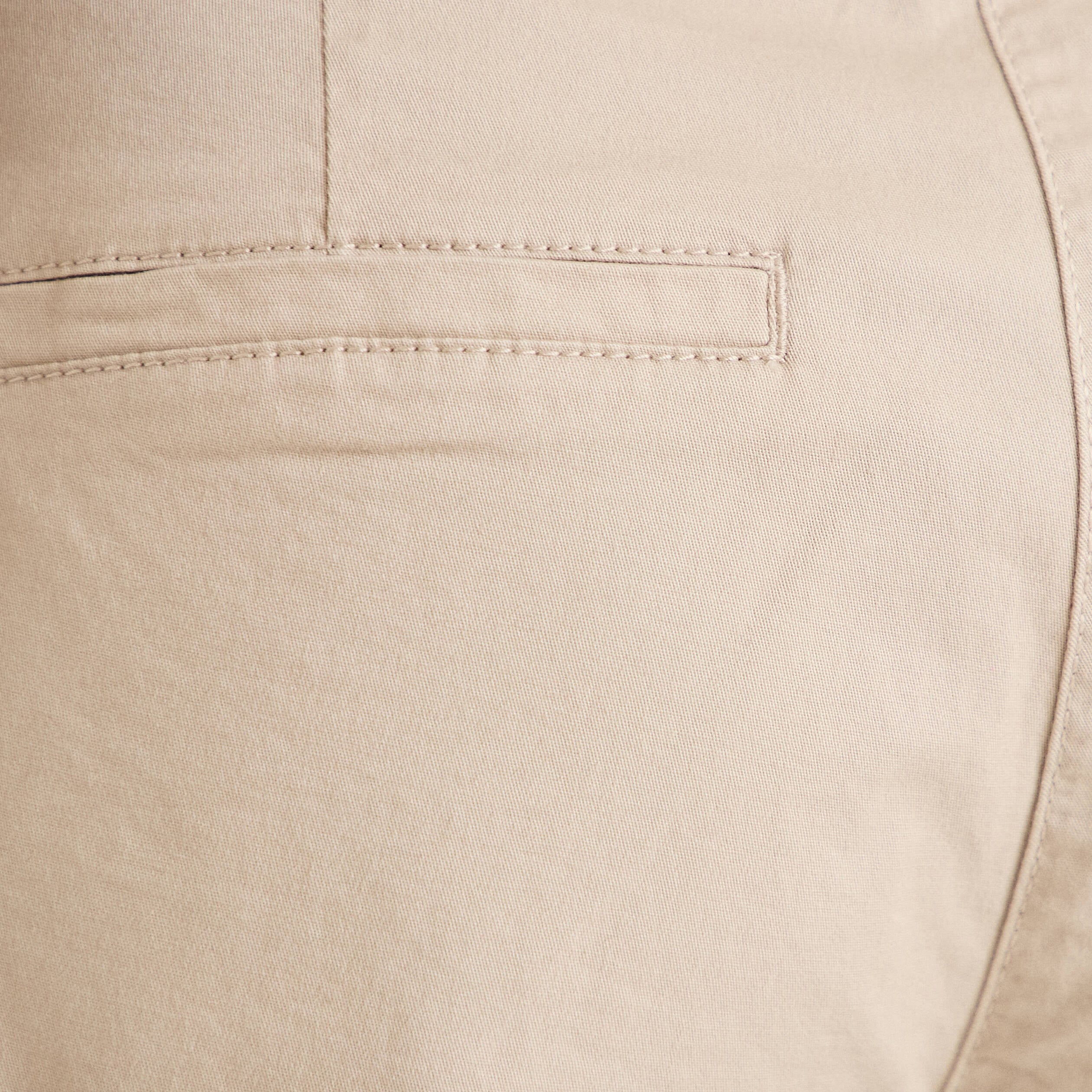 Short chino ceintur&eacute; beige femme