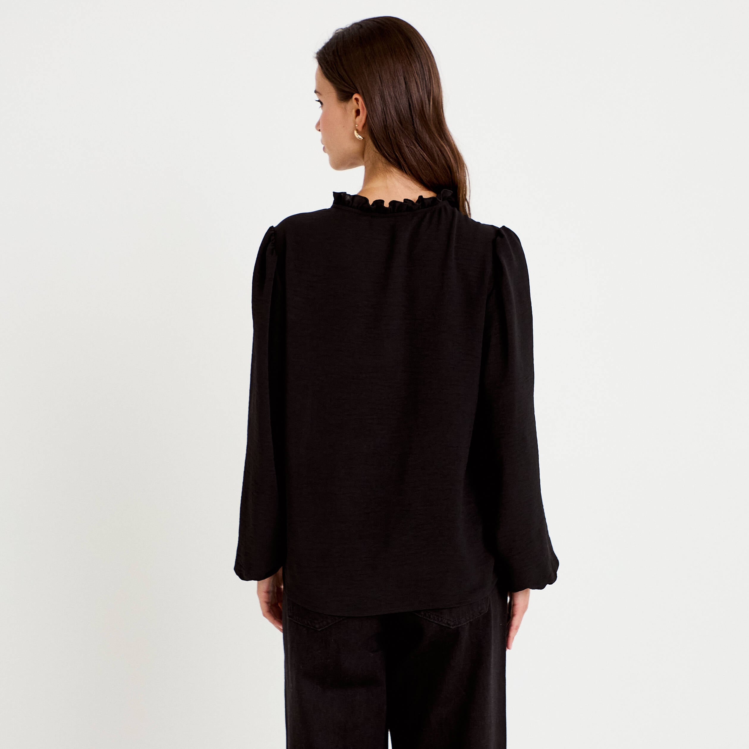Blouse droite col v manches longues noir femme